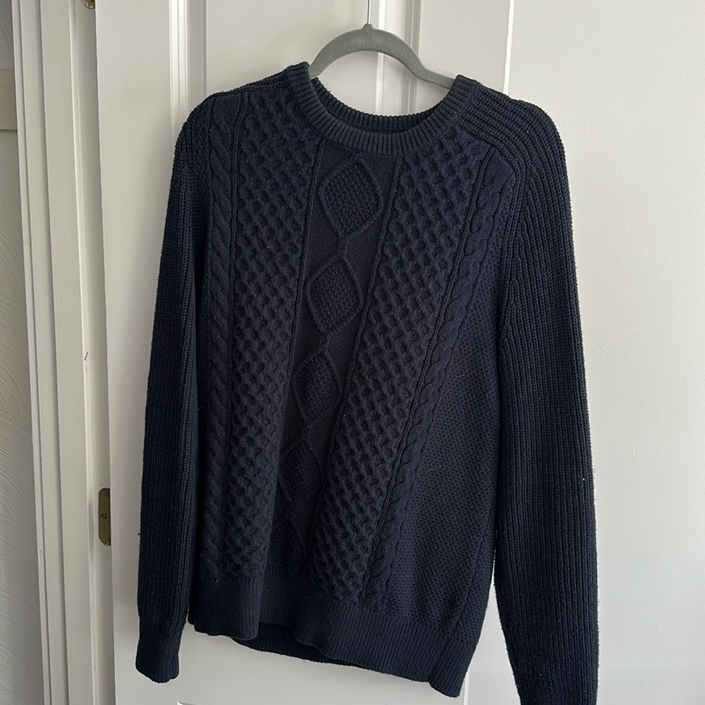 Gap pull over sweater